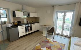 Am Studio, All New, Netflix, Wlan, Parkplatz, Zentral